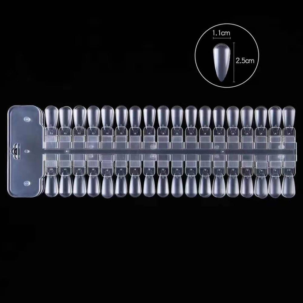 Removable color scale of 36 pieces
