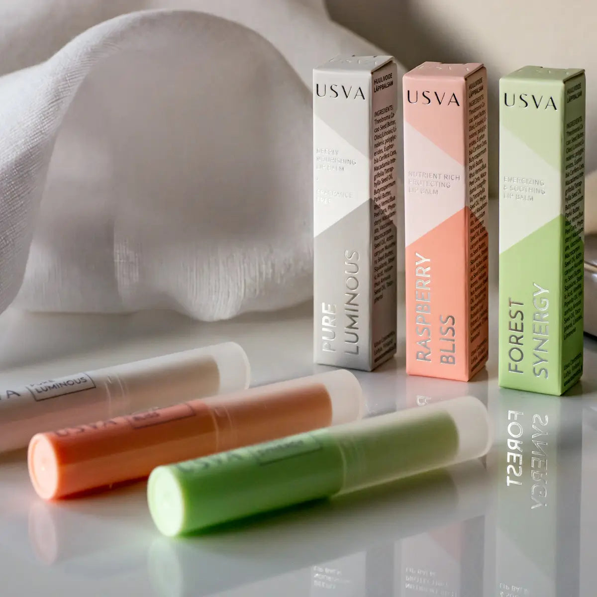 USVA Pure Luminous – Mélyen Tápláló Ajakbalzsam, illatmentes - 100% természetes összetevők