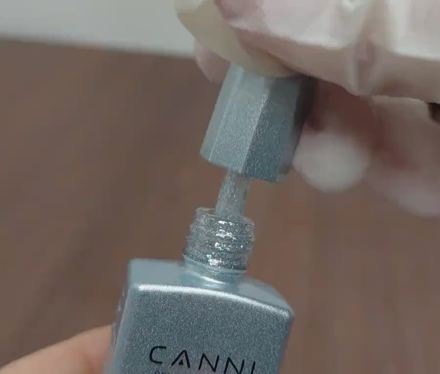 Load video: CANNI HEMA FREE UV/LED Gel Polish 9ml No. 9191