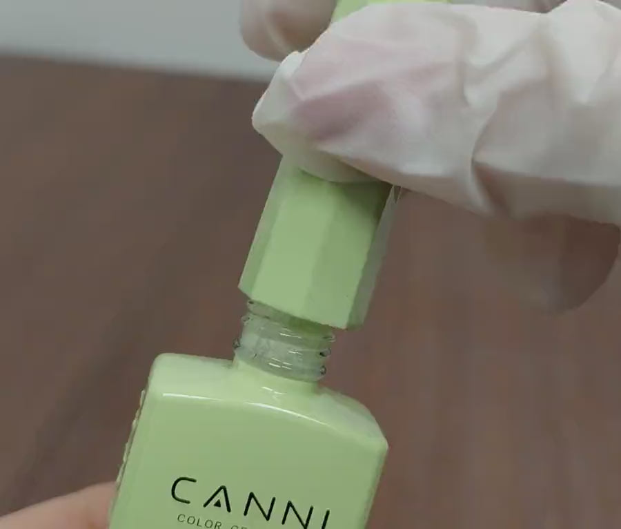 Load video: CANNI HEMA FREE UV/LED Gel Polish 9ml No. 9174